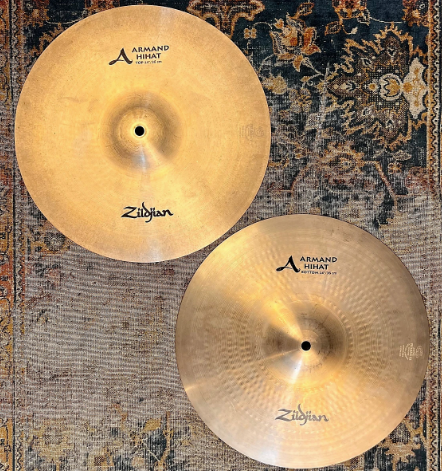 A Zildjian 14