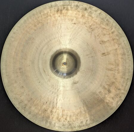 Paiste Giant Beat 24