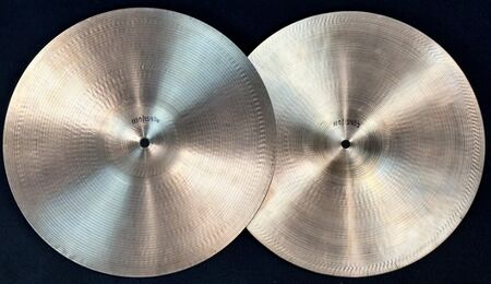 A Zildjian 15