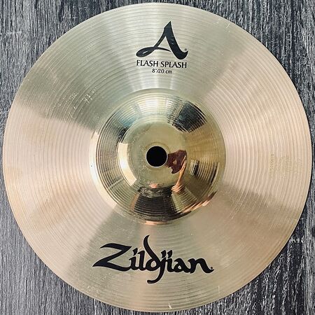 A Zildjian 8
