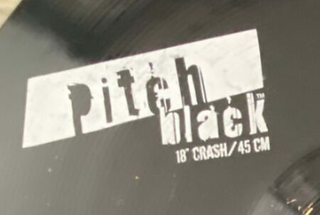 Zildjian Pitch Black 18