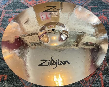 Z Custom 20