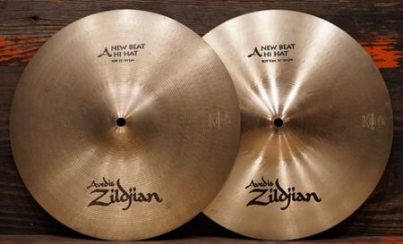 A Zildjian 13