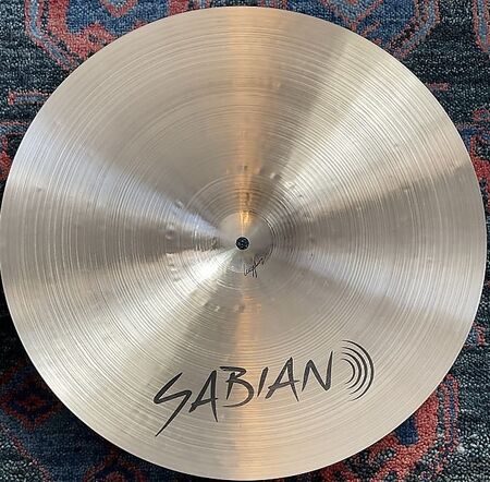 Sabian HH 18